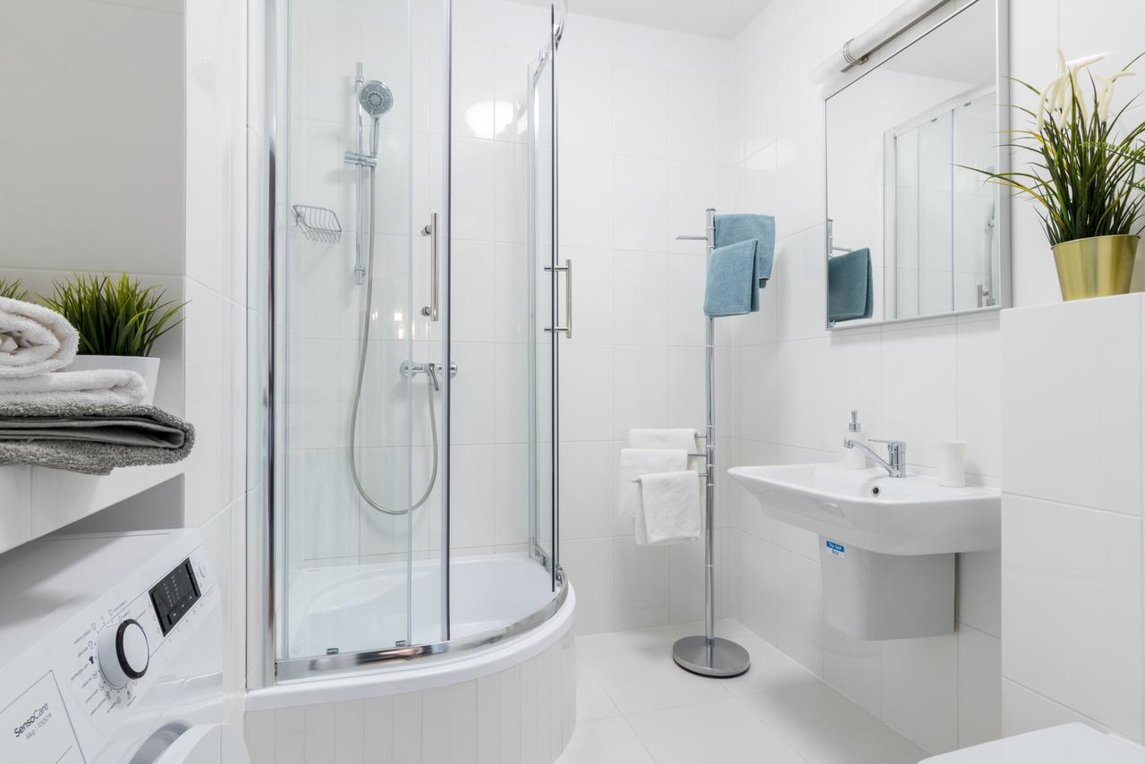 Wawrzynca Apartment With Parking Краків Екстер'єр фото